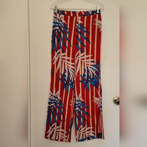 BEACH NEW  Pull-On Wide Leg Pant  Floral /Red Palm size M